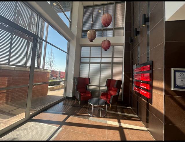 571M² OFFICE TO LET IN MELROSE ARCH